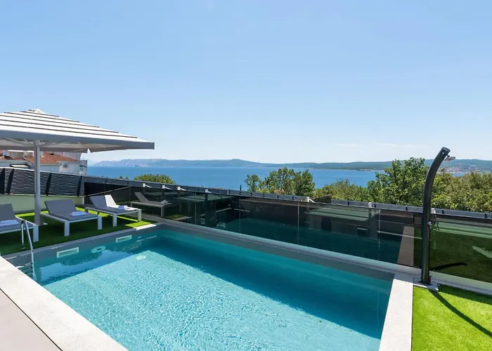 Holiday home Twins In Crikvenica- Kvarner Bucht By Interhome *