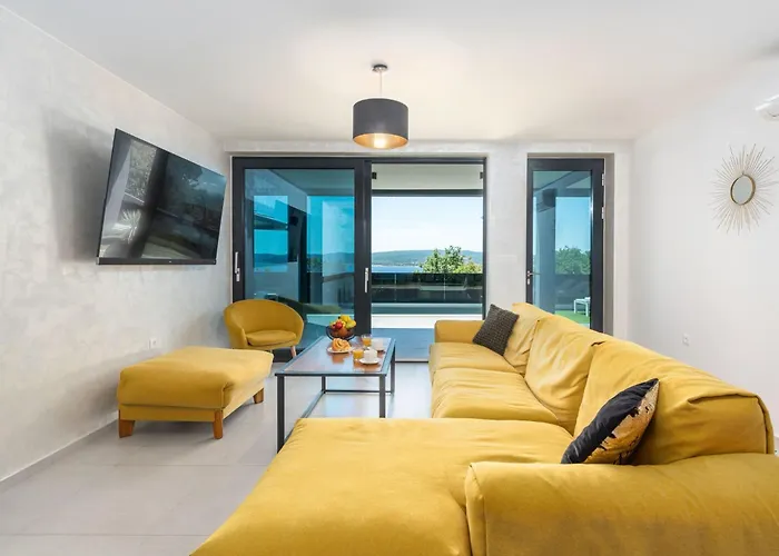 Holiday home Twins In Crikvenica- Kvarner Bucht By Interhome