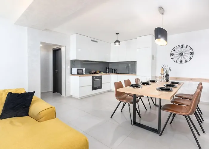 Twins In Crikvenica- Kvarner Bucht By Interhome * Crikvenica