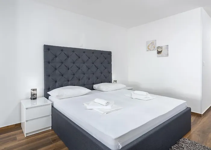 Holiday home Twins In Crikvenica- Kvarner Bucht By Interhome Crikvenica