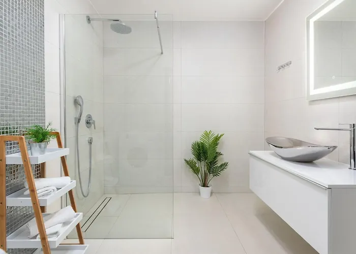 Holiday home Twins In Crikvenica- Kvarner Bucht By Interhome